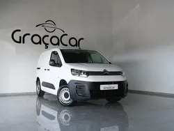 Branco Usado 2022 Citroën Berlingo Monovolume | € 14.900 (Bom preço)
