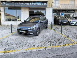 Cinzento Usado 2016 Hyundai i20 | € 9.499 (Preço justo)