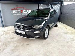 Cinza Usado 2022 VW T-Roc Style SUV | € 21.490 (Preço justo)