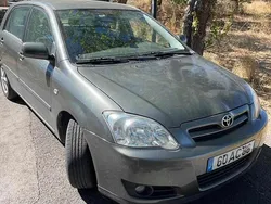 Cinzento Usado 2005 Toyota Corolla Citadino | € 4.900 (Super Preço)