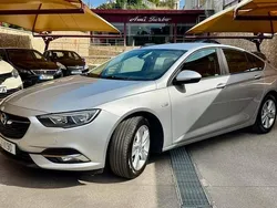 Cinzento Usado 2018 Opel Insignia Business Edition Sedan | € 9.900 (Preço elevado)
