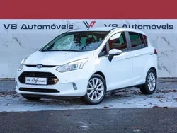 Branco Usado 2017 Ford Ecosport Titanium SUV | € 10.750