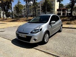 Usado 2011 Renault Clio II | € 3.490 (Super Preço)