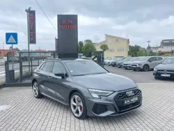 Cinzento Usado 2021 Audi A3 Sportback e-tron S-Line Sedan | € 42.500