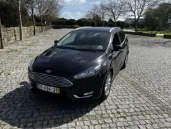 Usado 2014 Ford Focus Sedan | € 7.500 (Preço justo)