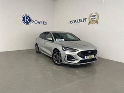 Cinza Usado 2023 Ford Focus ST-Line | € 19.900 (Preço justo)