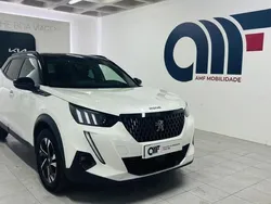 Branco Usado 2020 Peugeot 2008 GT-line SUV | € 17.899 (Preço justo)