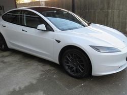 Usado 2024 Tesla Model 3 Standard Range Sedan | € 34.000 (Preço justo)