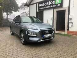 Cinzento (metalizado) Usado 2020 Hyundai Kauai Premium SUV | € 19.990 (Caro)