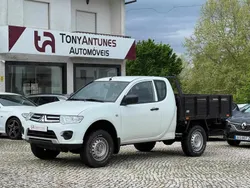 Branco Usado 2015 Mitsubishi L200 Intense Pickup | € 19.900