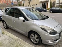 Usado 2011 Renault Scénic III Monovolume | € 7.000 (Preço justo)
