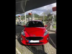 Vermelho Usado 2020 Ford Fiesta Citadino | € 9.200