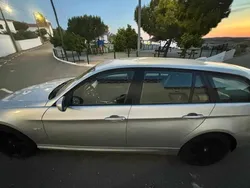 Cinzento Usado 2010 BMW 320 Carrinha | € 7.500