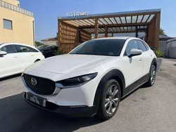 Branco Usado 2021 Mazda CX-30 Exclusive-Line SUV | € 20.950 (Bom preço)