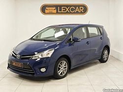 Azul Usado 2015 Toyota Verso Comfort Monovolume | € 12.500