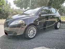 Preto Usado 2014 Lancia Ypsilon Gold Citadino | € 7.500 (Preço justo)