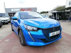 Azul Usado 2021 Peugeot e-208 Citadino | € 19.500 (Preço elevado)