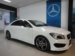 Branco Usado 2015 Mercedes CLA200 Coupé | € 18.890 (Bom preço)