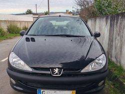 Usado 2001 Peugeot 206 Sedan | € 2.000 (Preço justo)