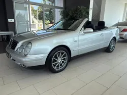 Cinza prata Usado 1999 Mercedes CLK230 Cabrios | € 9.990 (Bom preço)