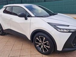 Usado 2024 Toyota C-HR Business Edition SUV | € 37.500