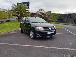 Preto Usado 2015 Dacia Sandero Comfort | € 7.900 (Bom preço)
