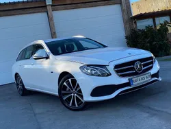 Branco Usado 2020 Mercedes E300 Avantgarde Carrinha | € 27.999 (Preço justo)