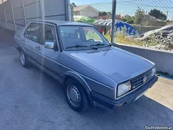 Cinza Usado 1988 VW Jetta Sedan | € 1.250