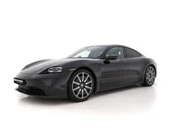 Preto Usado 2021 Porsche Taycan Performance Package Sedan | € 53.990