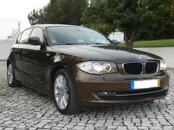 Castanho Usado 2011 BMW 118 Citadino | € 10.750