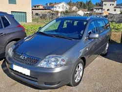 Cinzento Usado 2004 Toyota Corolla | € 5.750 (Preço justo)