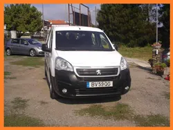 Branco Usado 2018 Peugeot Partner Monovolume | € 11.220 (Preço justo)