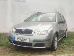 Cinza prata Usado 2005 Skoda Fabia Carrinha | € 3.500 (Preço justo)