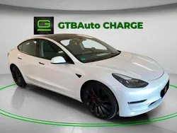 Branco Usado 2022 Tesla Model 3 Performance Sedan | € 36.500 (Preço justo)