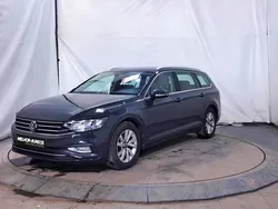 Cinza Usado 2021 VW Passat Business Carrinha | € 21.990 (Preço justo)