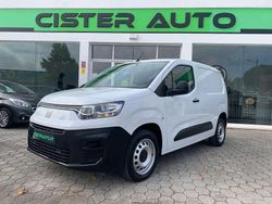Branco Usado 2023 Fiat Doblò Monovolume | € 18.450 (Preço justo)