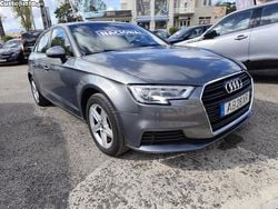 Cinza Usado 2020 Audi A3 Sportback Design Citadino | € 17.900 (Preço justo)