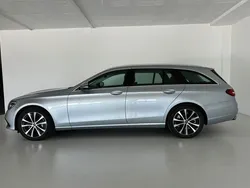 Selenita cinza metálico Usado 2023 Mercedes E300 Avantgarde | € 58.000 (Caro)