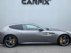 Cinzento Usado 2012 Ferrari FF | € 197.500
