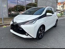 Branco Usado 2017 Toyota Aygo X-cite Citadino | € 12.990 (Caro)