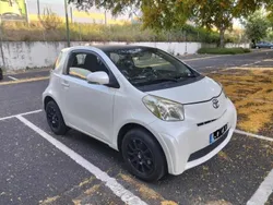 Branco Usado 2009 Toyota iQ Citadino | € 5.650