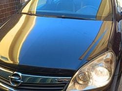 Usado 2008 Opel Astra Sedan | € 3.500 (Preço elevado)