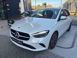 Branco Usado 2024 Mercedes B180 Monovolume | € 36.900 (Preço justo)