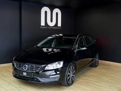 Preto Usado 2017 Volvo V60 Momentum Carrinha | € 17.940
