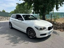 Branco Usado 2013 BMW 116 Sport Line Citadino | € 11.990