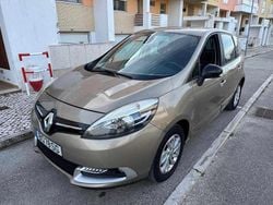 Outra Usado 2015 Renault Scénic III Monovolume | € 8.999 (Bom preço)
