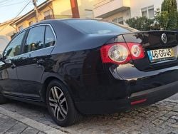 Usado 2008 VW Jetta Sedan | € 6.500 (Preço justo)