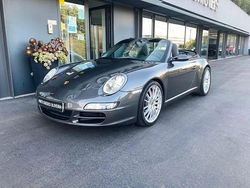 Cinzento Usado 2007 Porsche 597 SUV | € 73.500