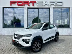 Branco Usado 2023 Dacia Spring Essentiel Citadino | € 13.990 (Preço justo)