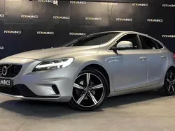 Cinzento Usado 2017 Volvo V40 Carrinha | € 17.600 (Preço justo)